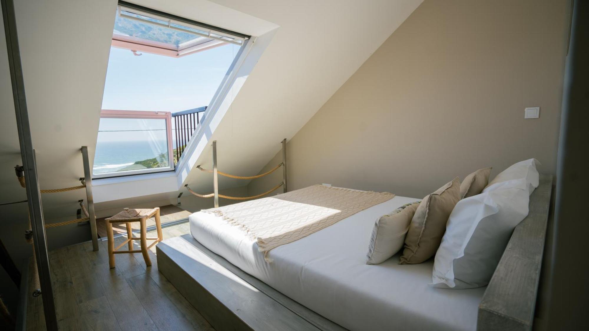 Hostel Lapoint Surf Camp Ericeira Exterior foto